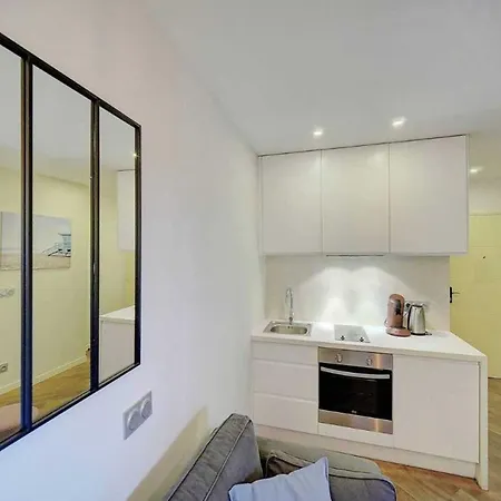 Cosy Flat In - Mobility Lease 아파트 *